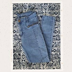 CottonOn Mid Rise Deluxe Blue Jeans